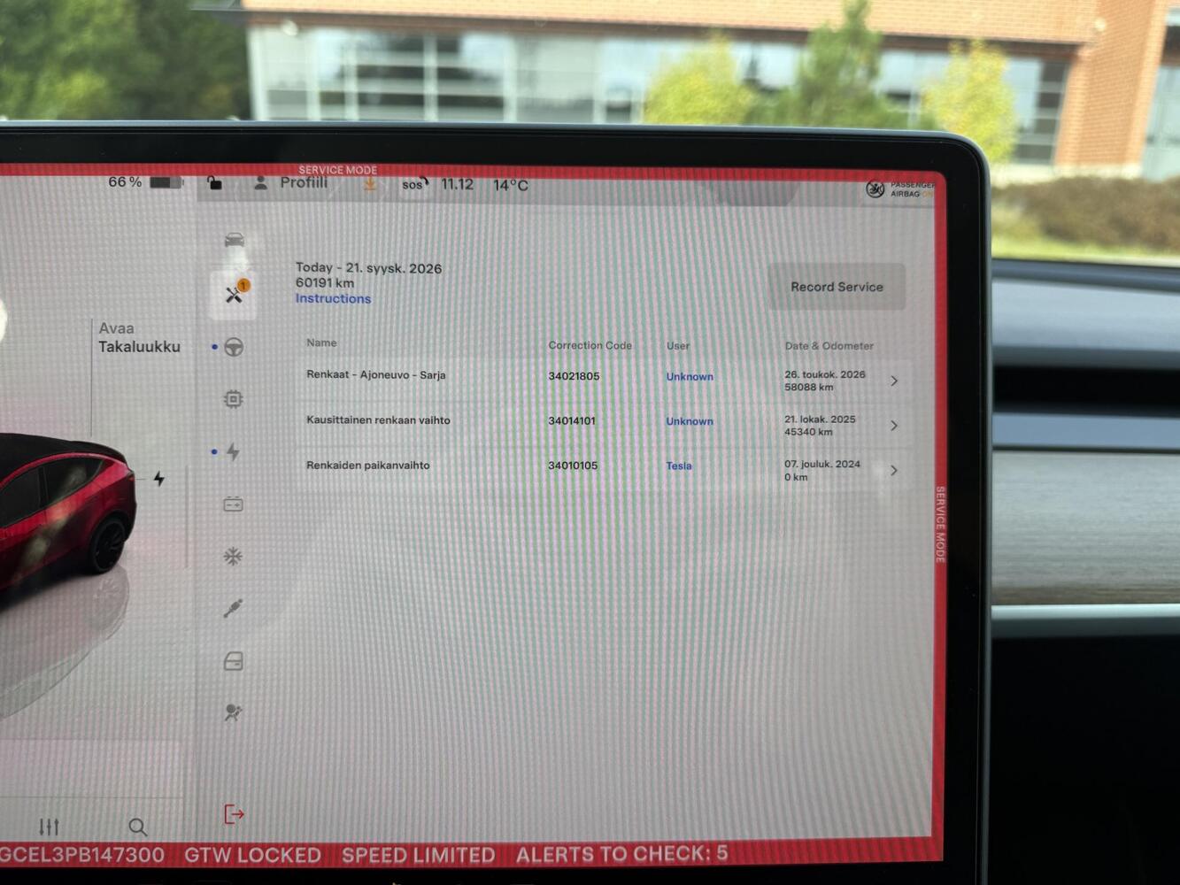 Tesla Model Y vaihtoauto
