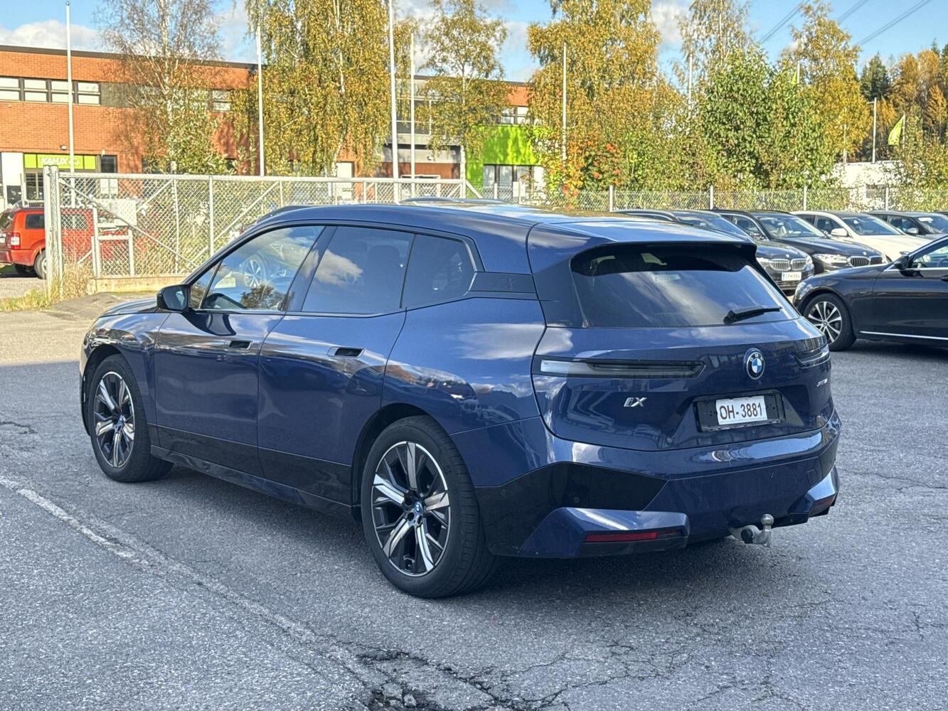 BMW iX vaihtoauto