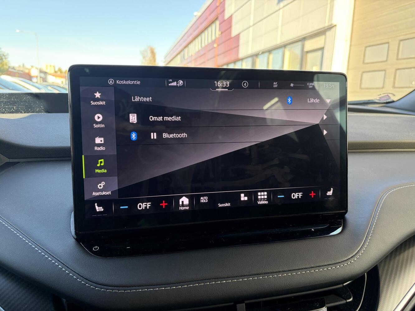 Skoda Enyaq vaihtoauto