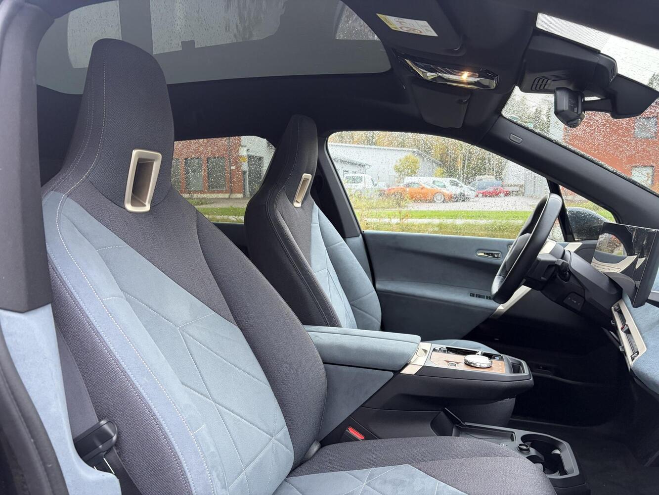 BMW iX vaihtoauto