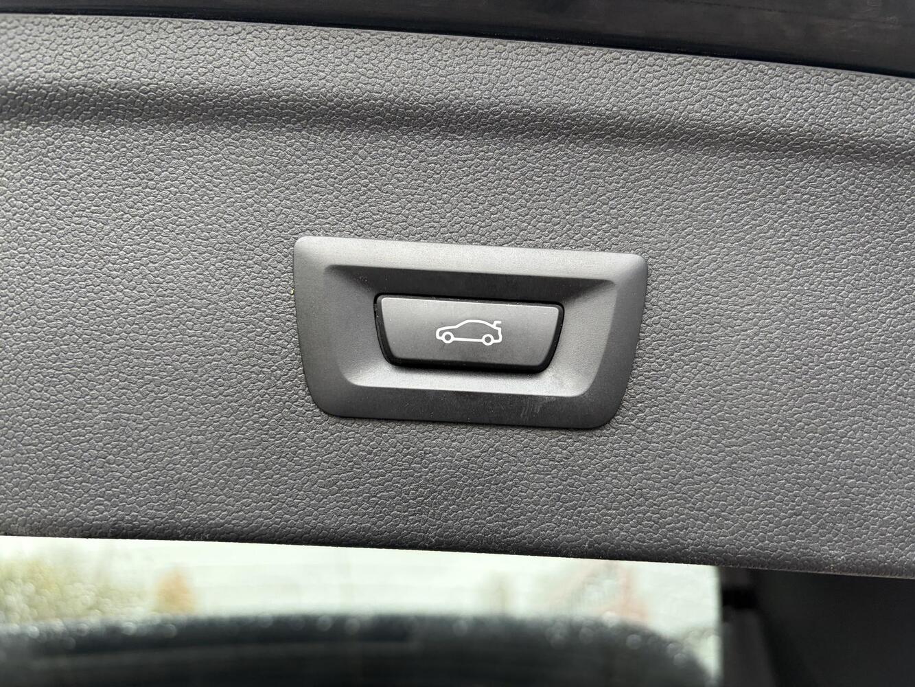 BMW iX vaihtoauto