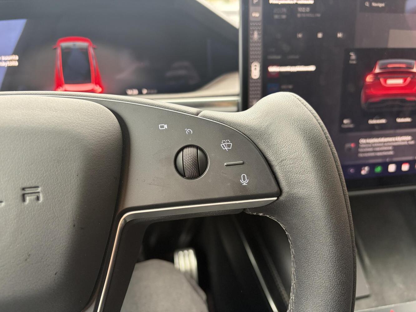 Tesla Model X vaihtoauto