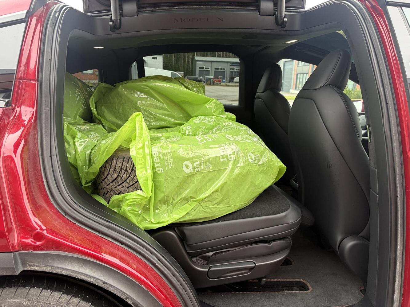 Tesla Model X vaihtoauto