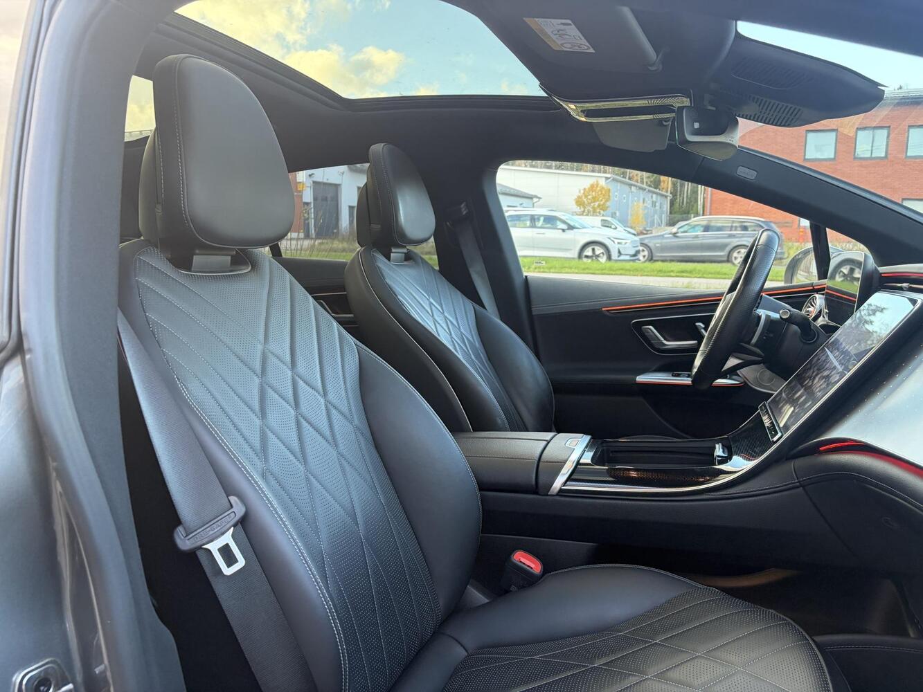 Mercedes-Benz EQE vaihtoauto