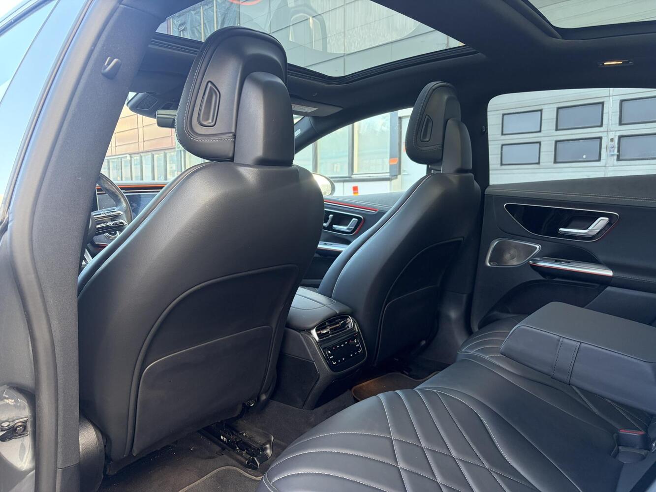 Mercedes-Benz EQE vaihtoauto