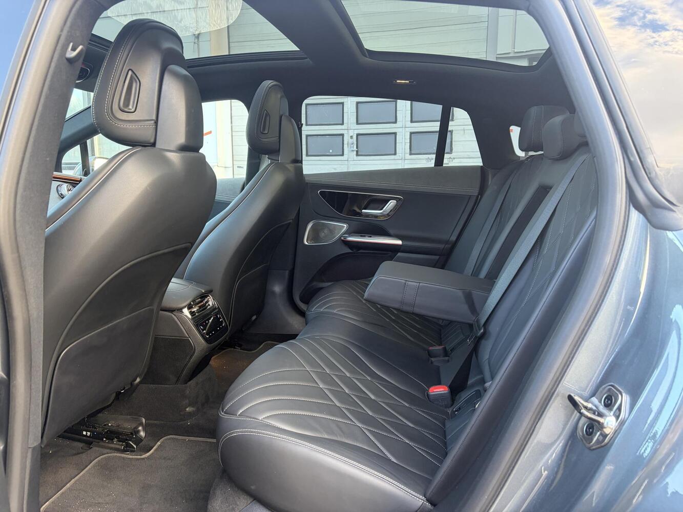 Mercedes-Benz EQE vaihtoauto
