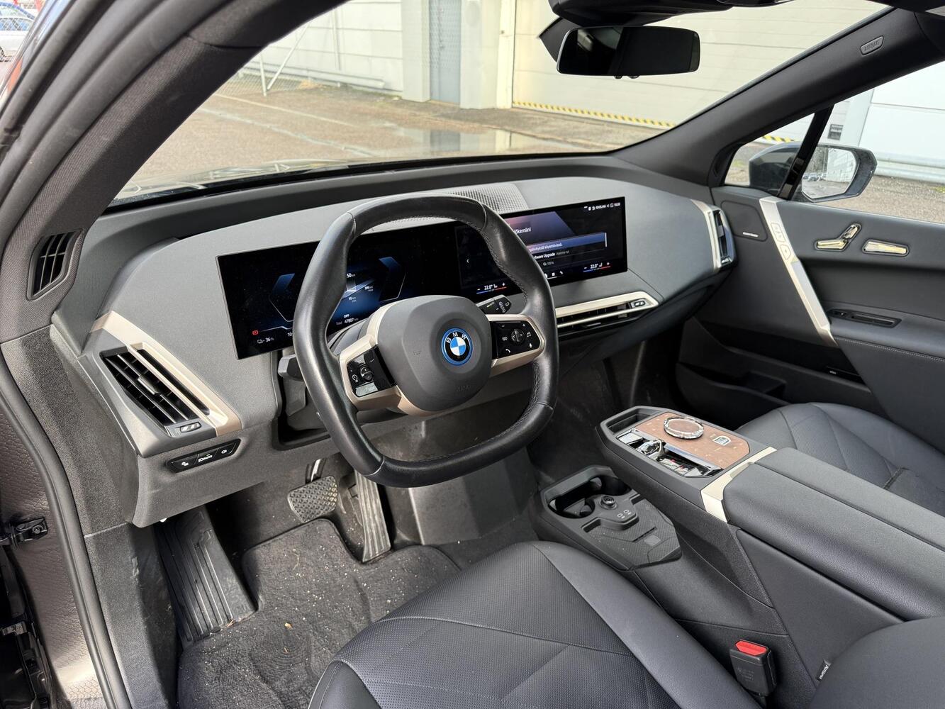 BMW iX vaihtoauto