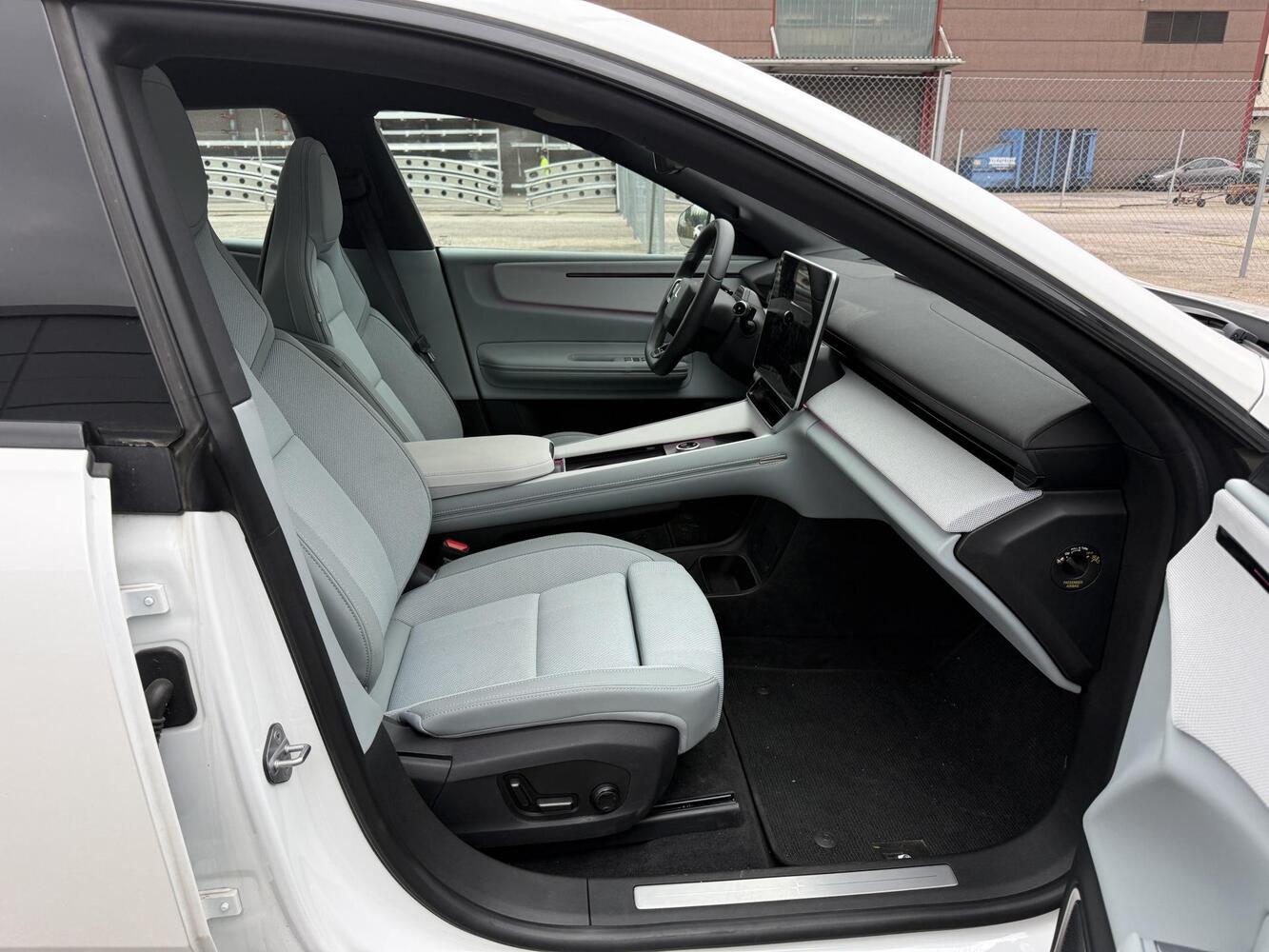 Polestar 4 vaihtoauto