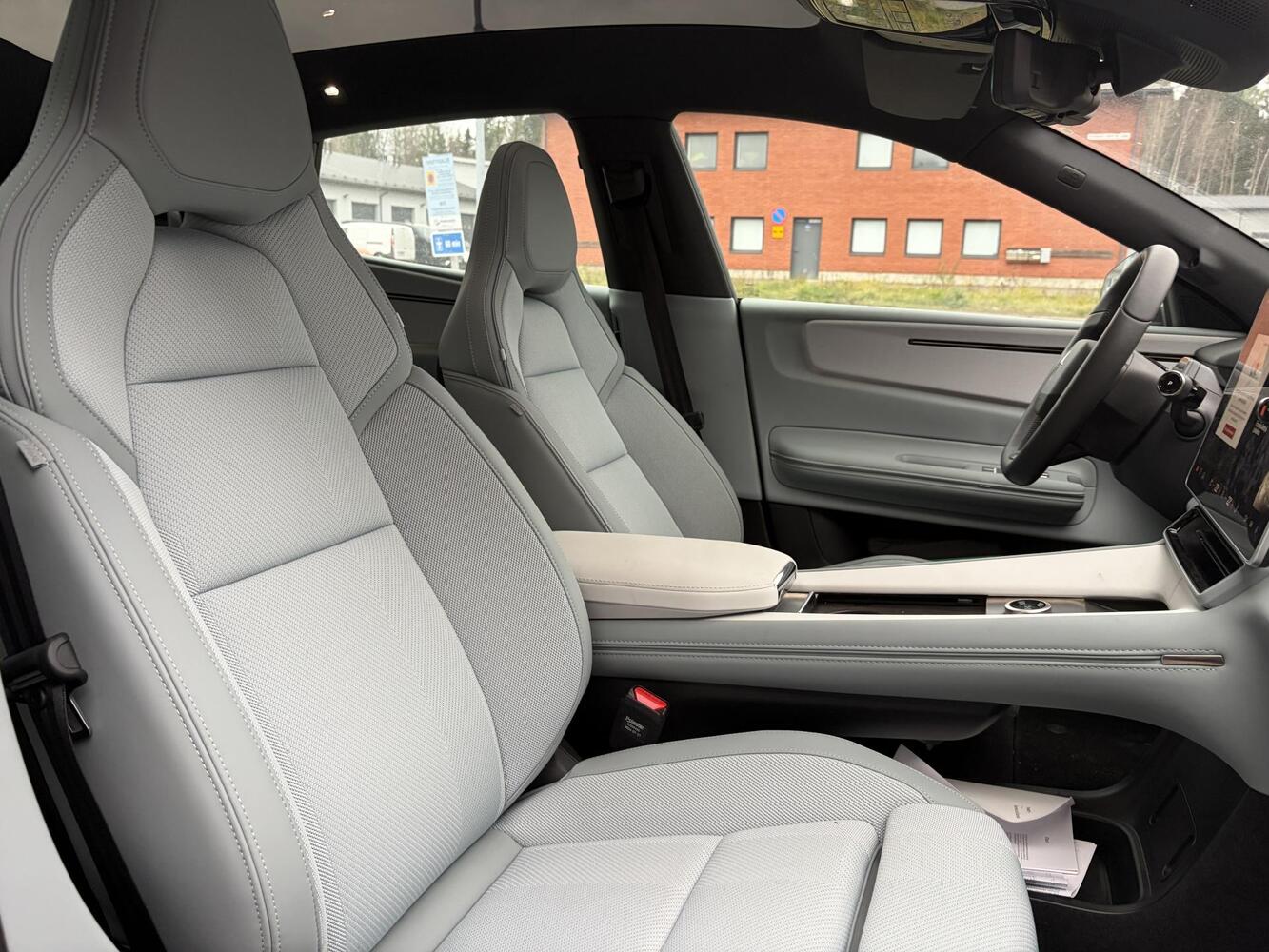 Polestar 4 vaihtoauto