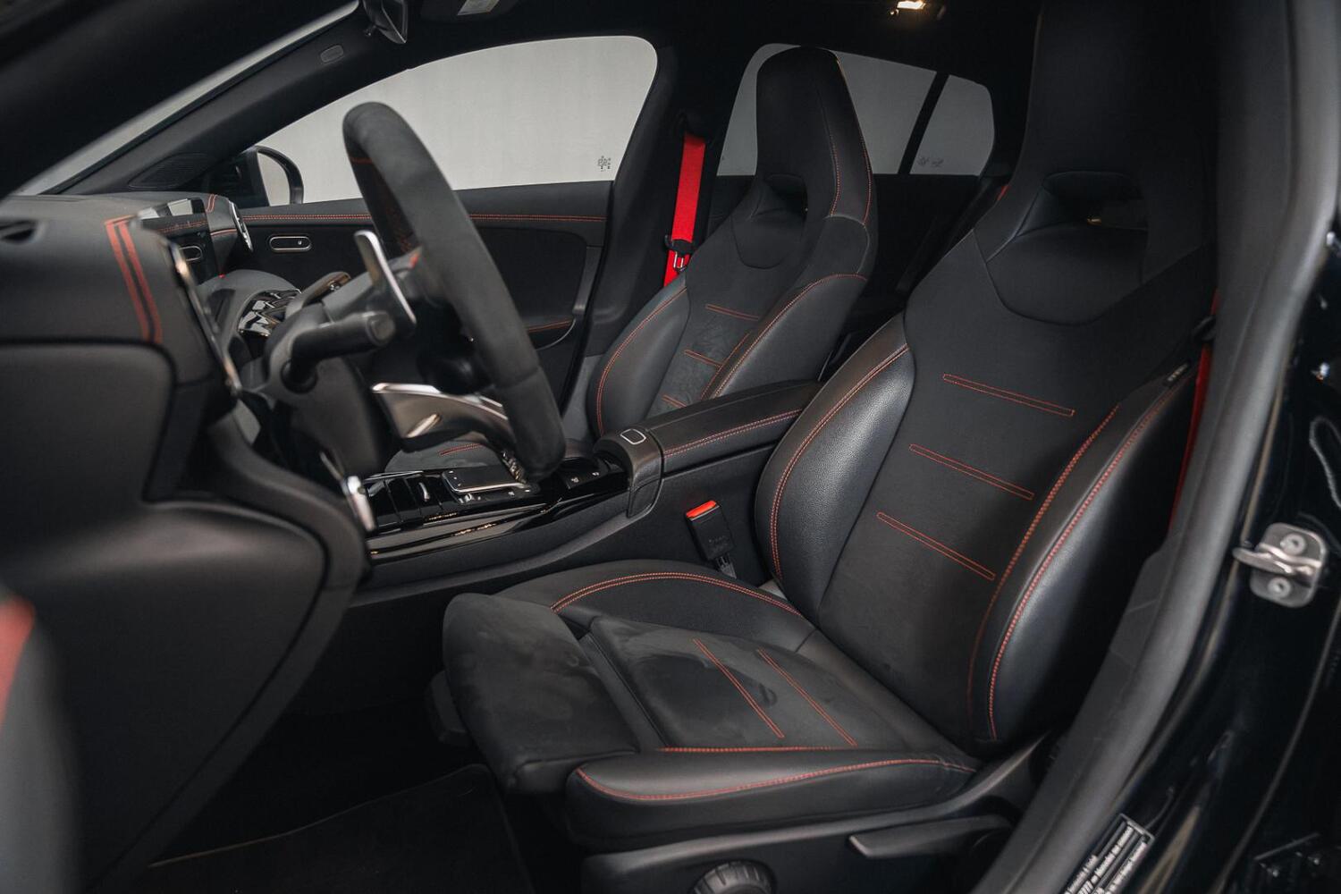 Mercedes-Benz CLA vaihtoauto