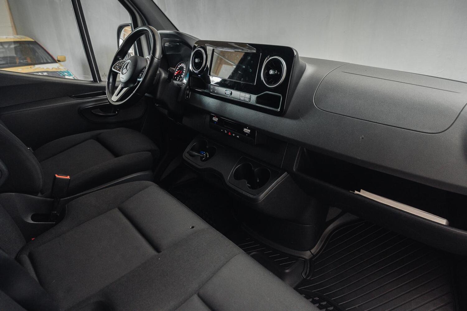 Mercedes-Benz Sprinter vaihtoauto