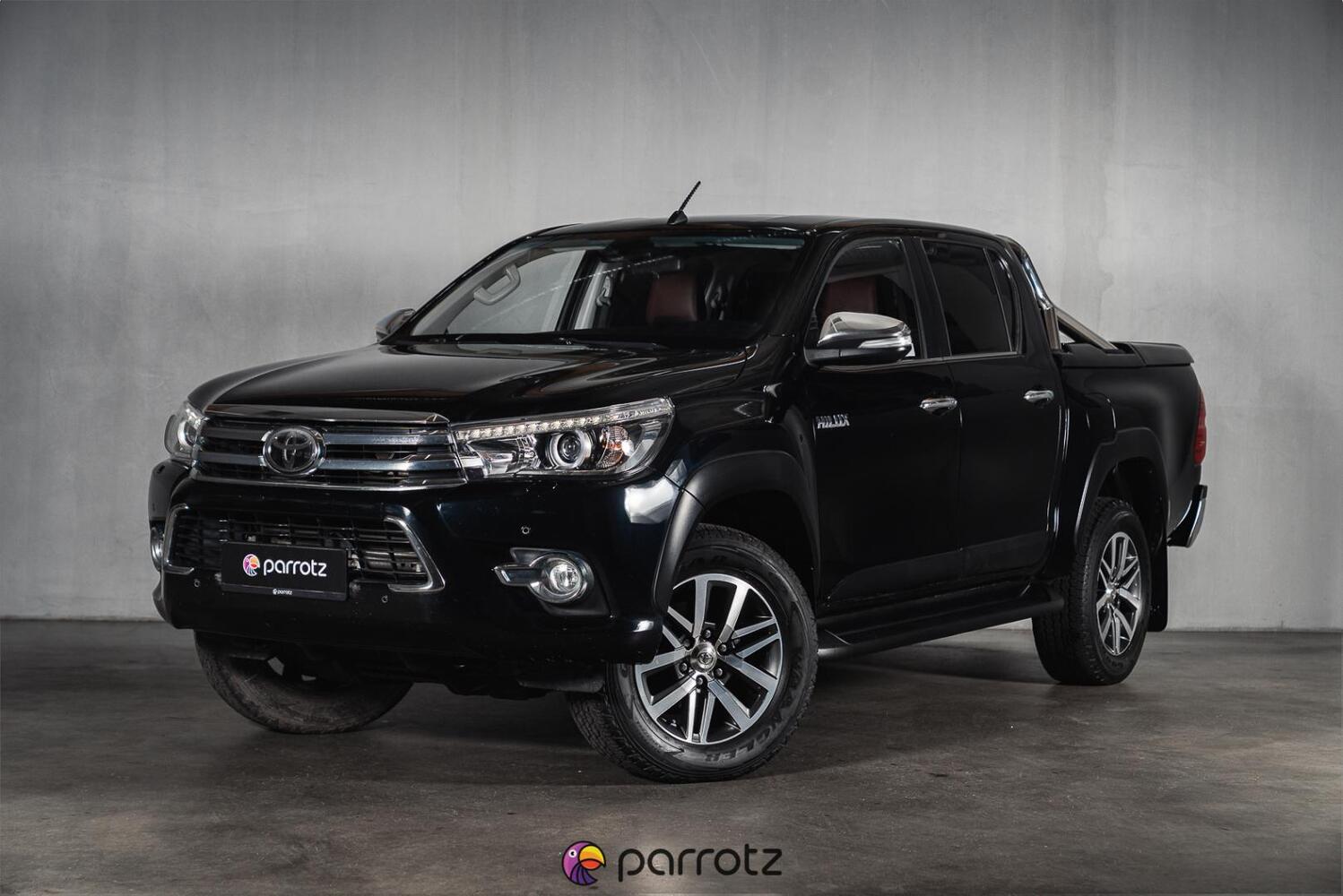 Toyota Hilux vaihtoauto