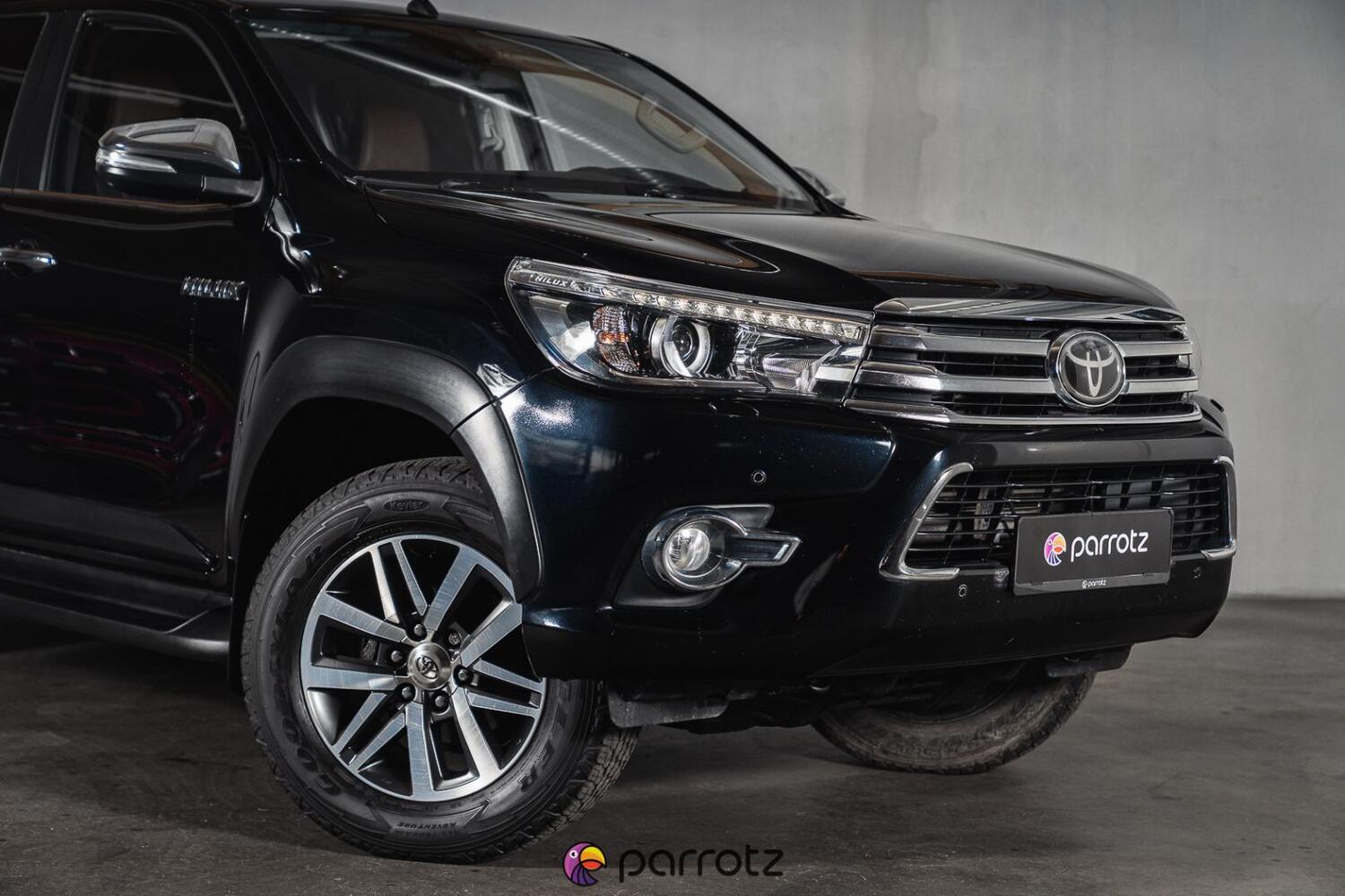 Toyota Hilux vaihtoauto