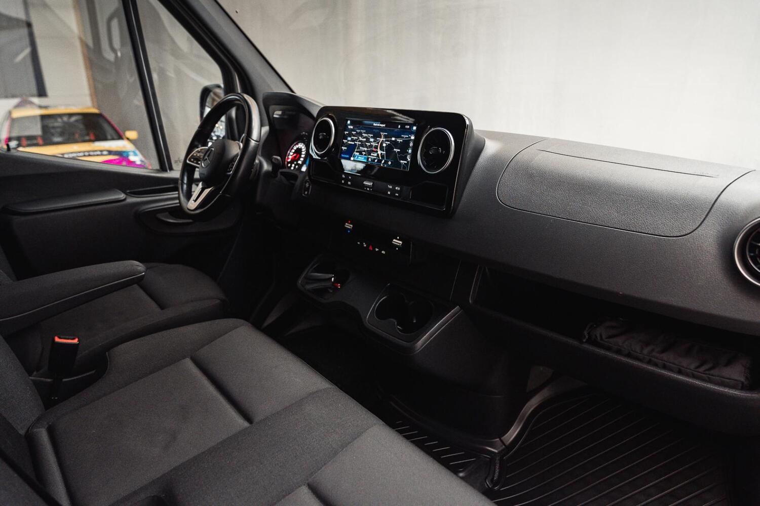 Mercedes-Benz Sprinter vaihtoauto