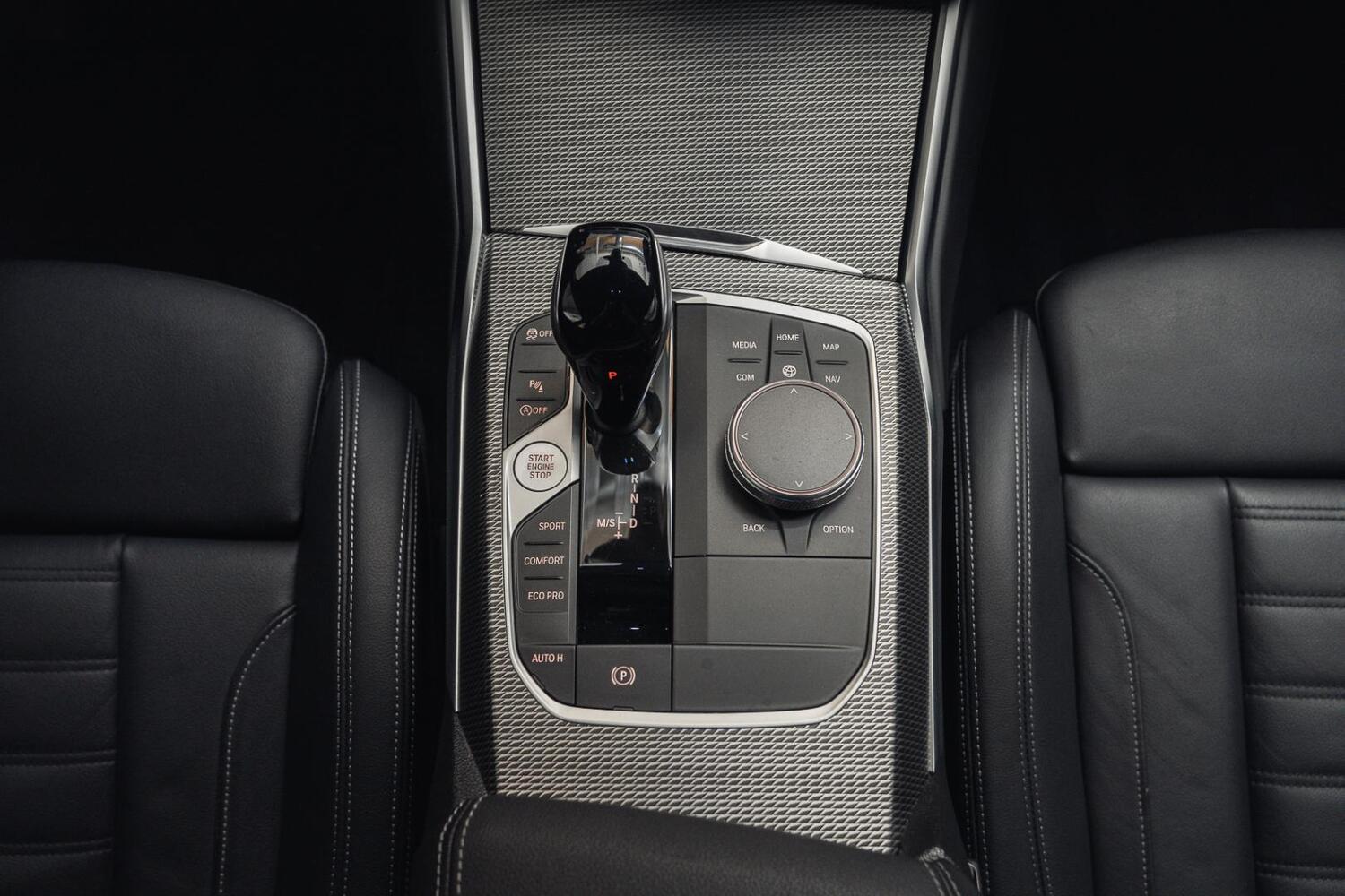 BMW M240i vaihtoauto