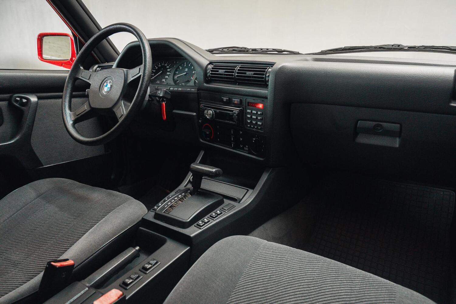 BMW 325 vaihtoauto