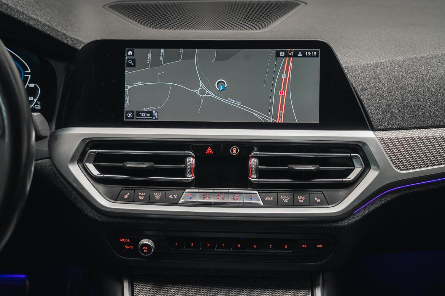 BMW 330 vaihtoauto