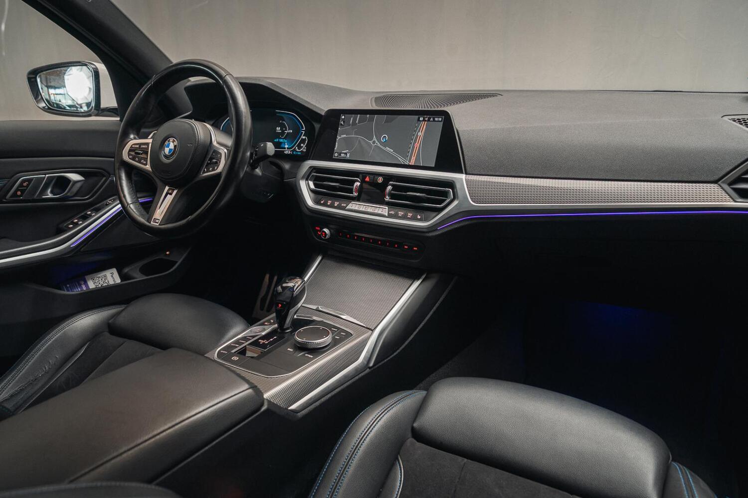 BMW 330 vaihtoauto