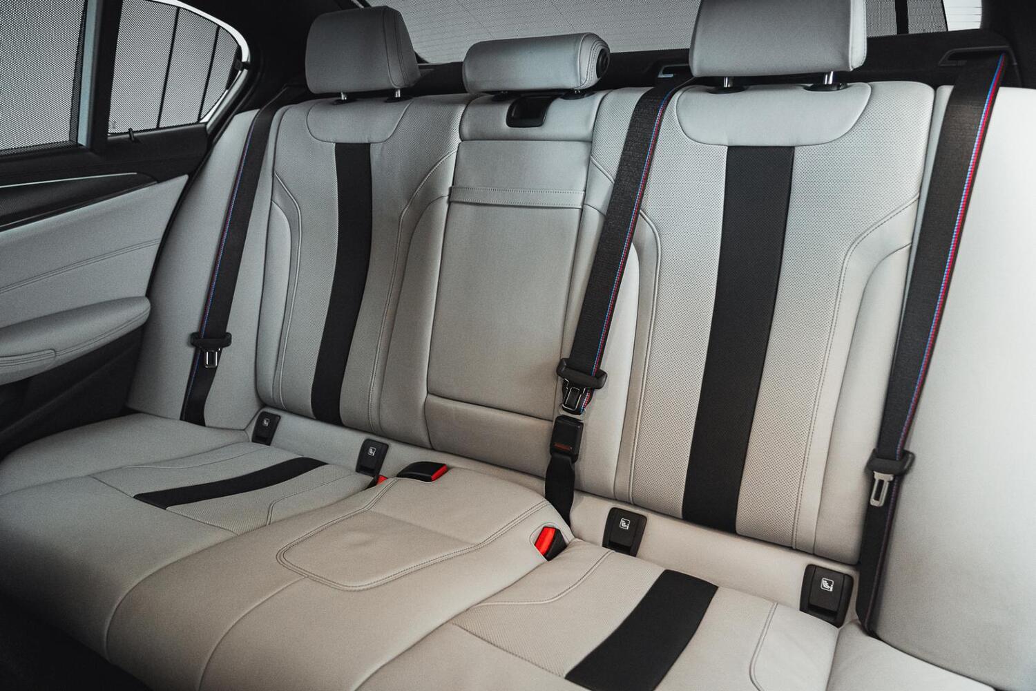 BMW M5 vaihtoauto