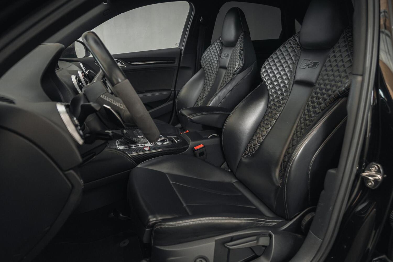 Audi RS3 vaihtoauto