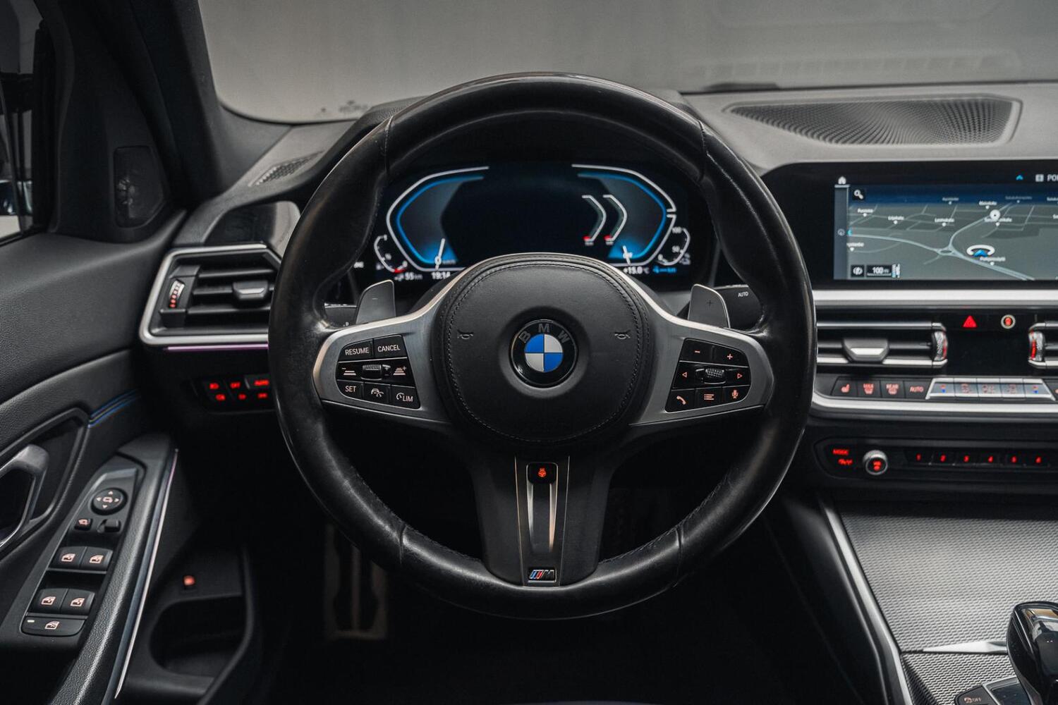 BMW 330 vaihtoauto