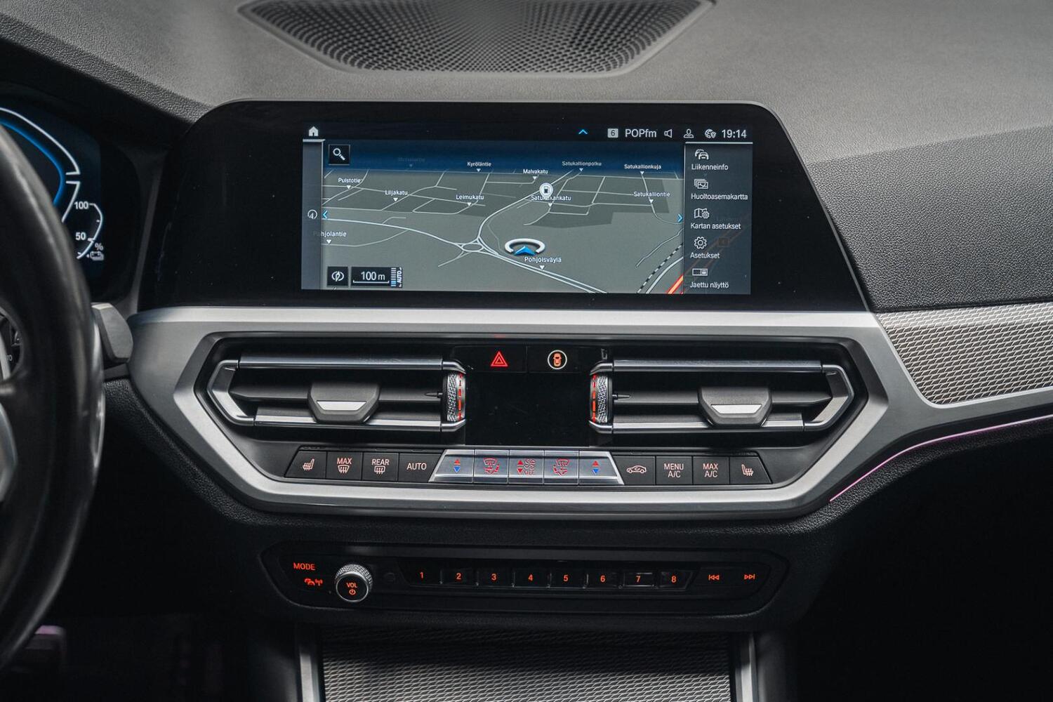 BMW 330 vaihtoauto