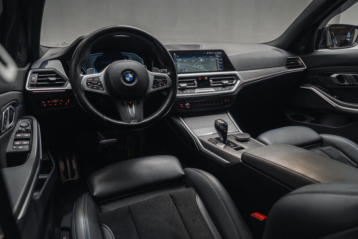BMW 330 vaihtoauto