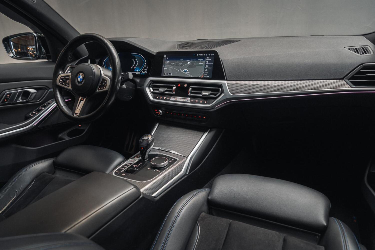 BMW 330 vaihtoauto