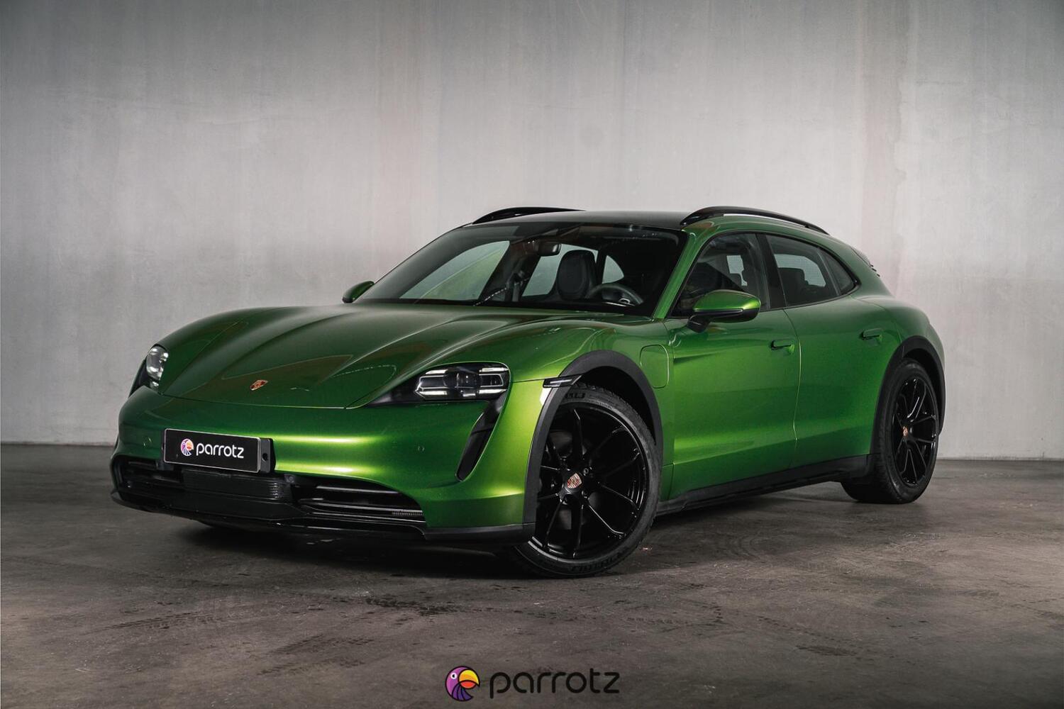 Porsche Taycan vaihtoauto