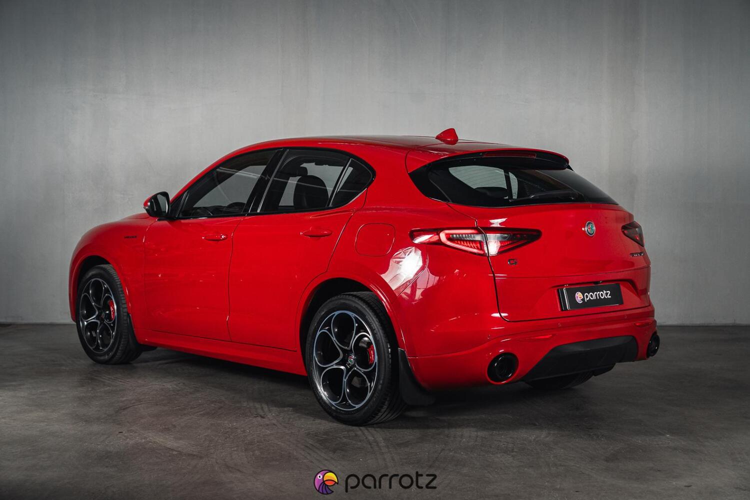 Alfa Romeo Stelvio vaihtoauto
