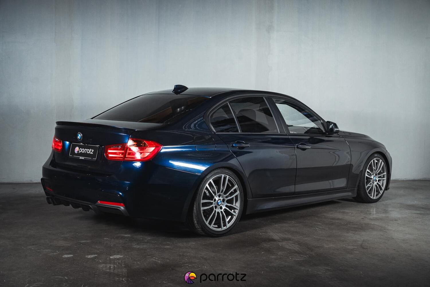 BMW 320 vaihtoauto