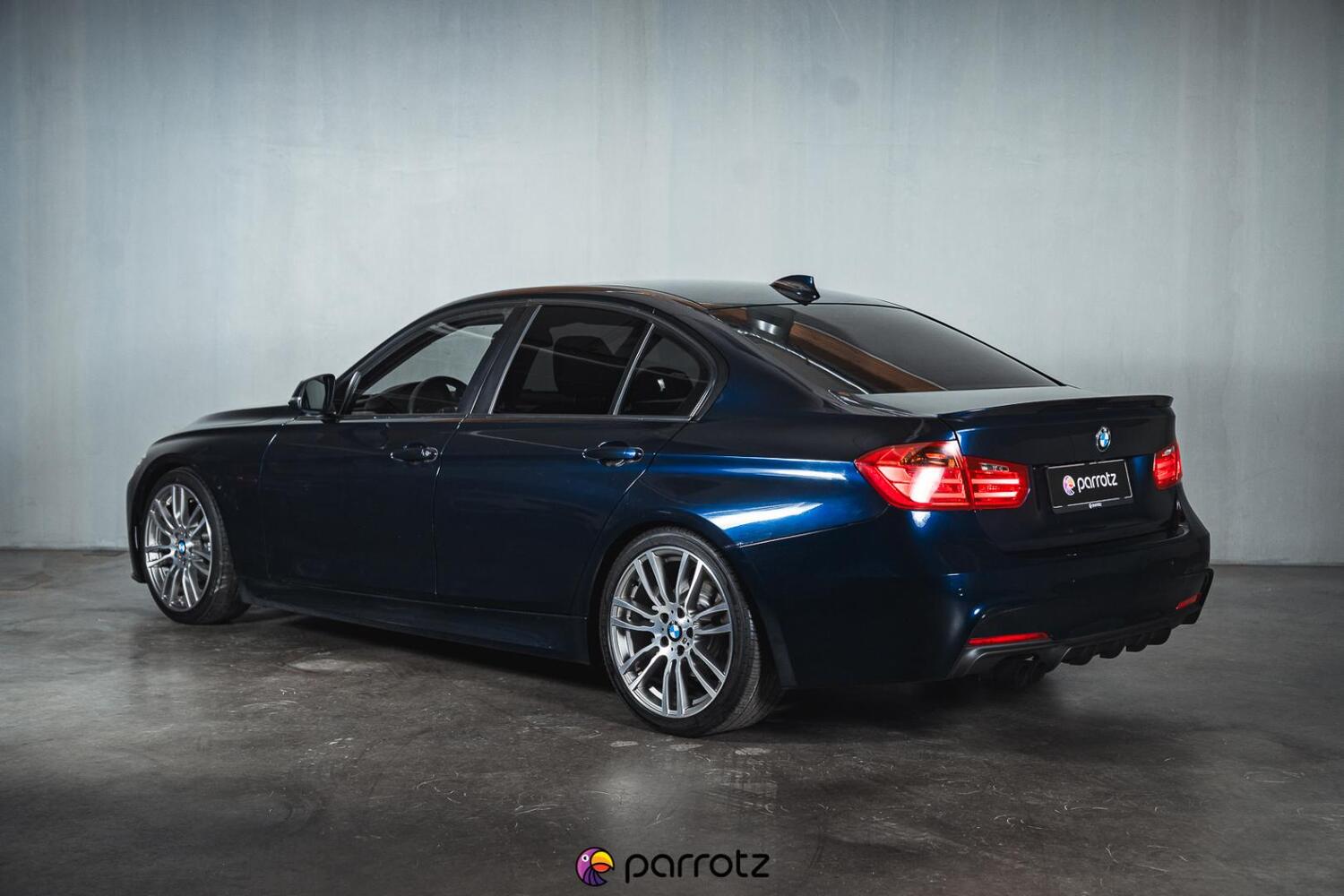BMW 320 vaihtoauto