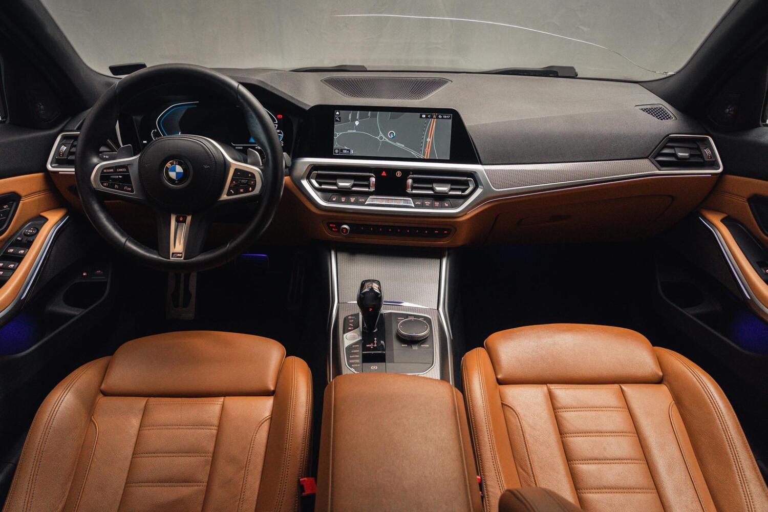 BMW 330 vaihtoauto