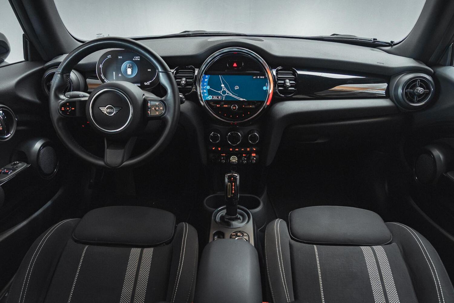 Mini Cooper vaihtoauto