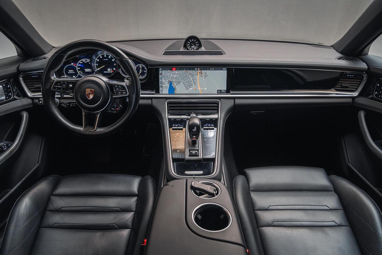Porsche Panamera vaihtoauto