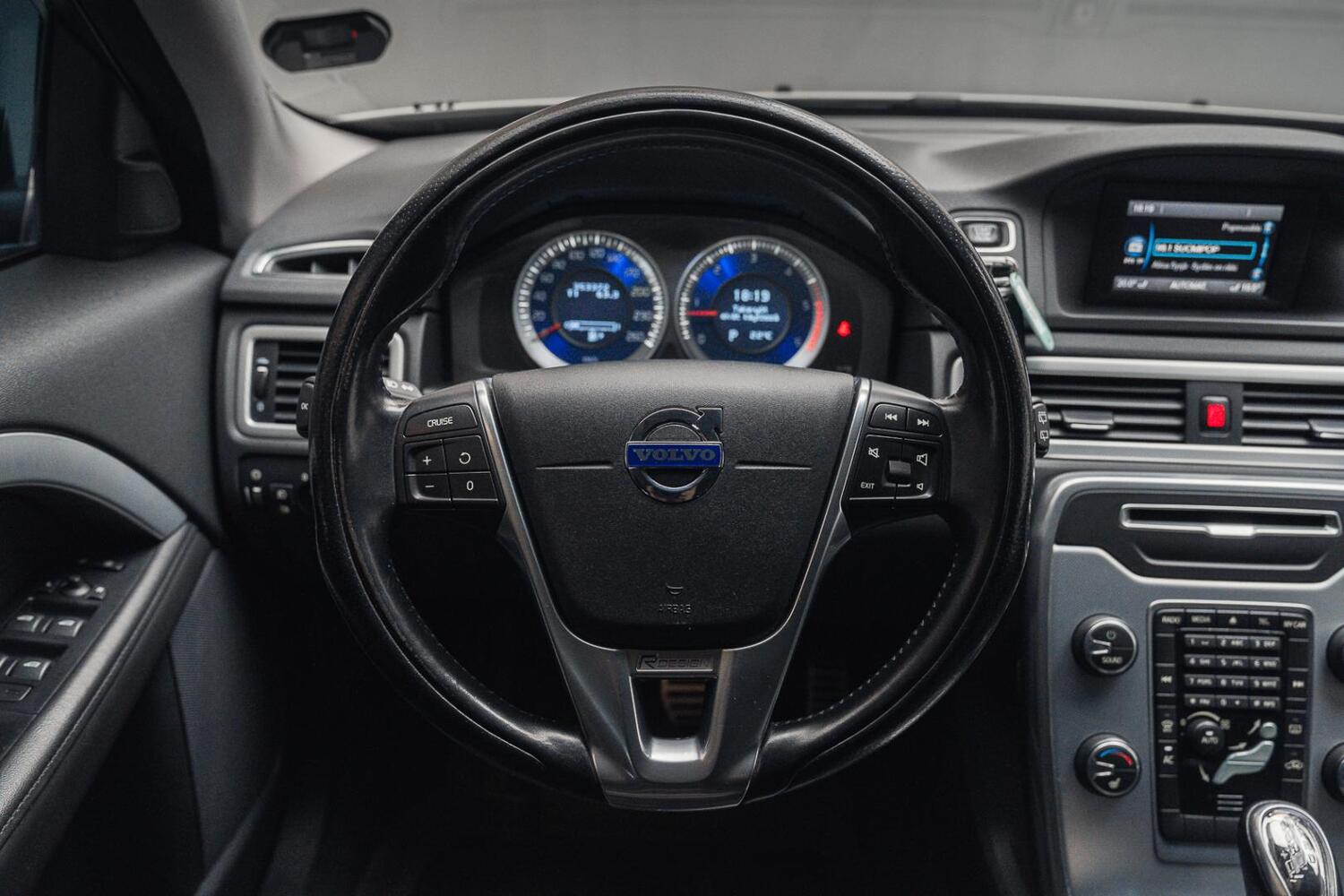 Volvo V70 vaihtoauto