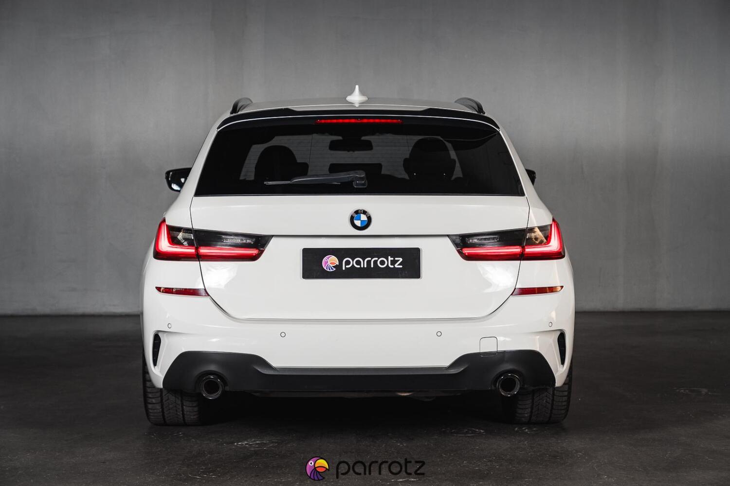 BMW 330 vaihtoauto