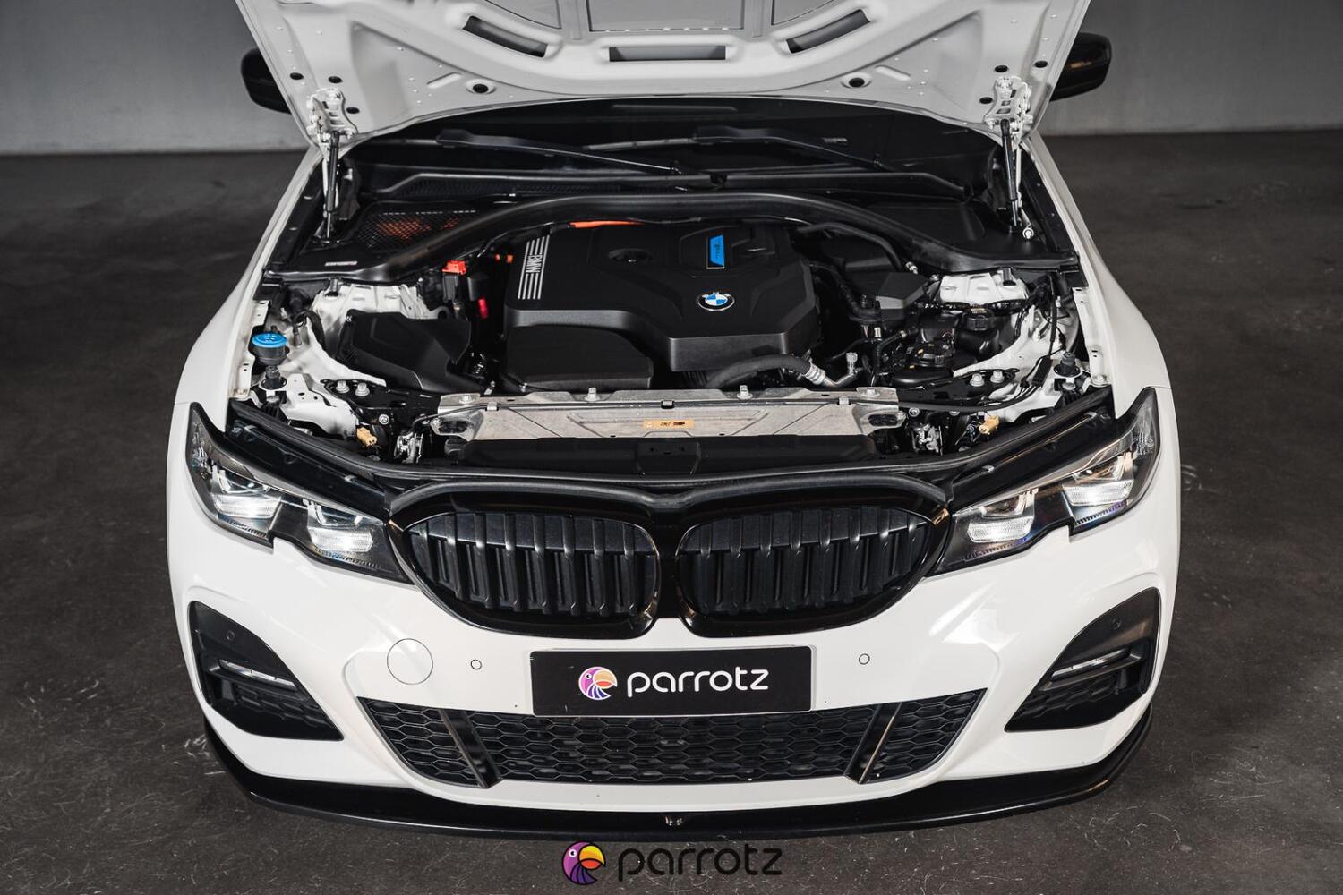 BMW 330 vaihtoauto