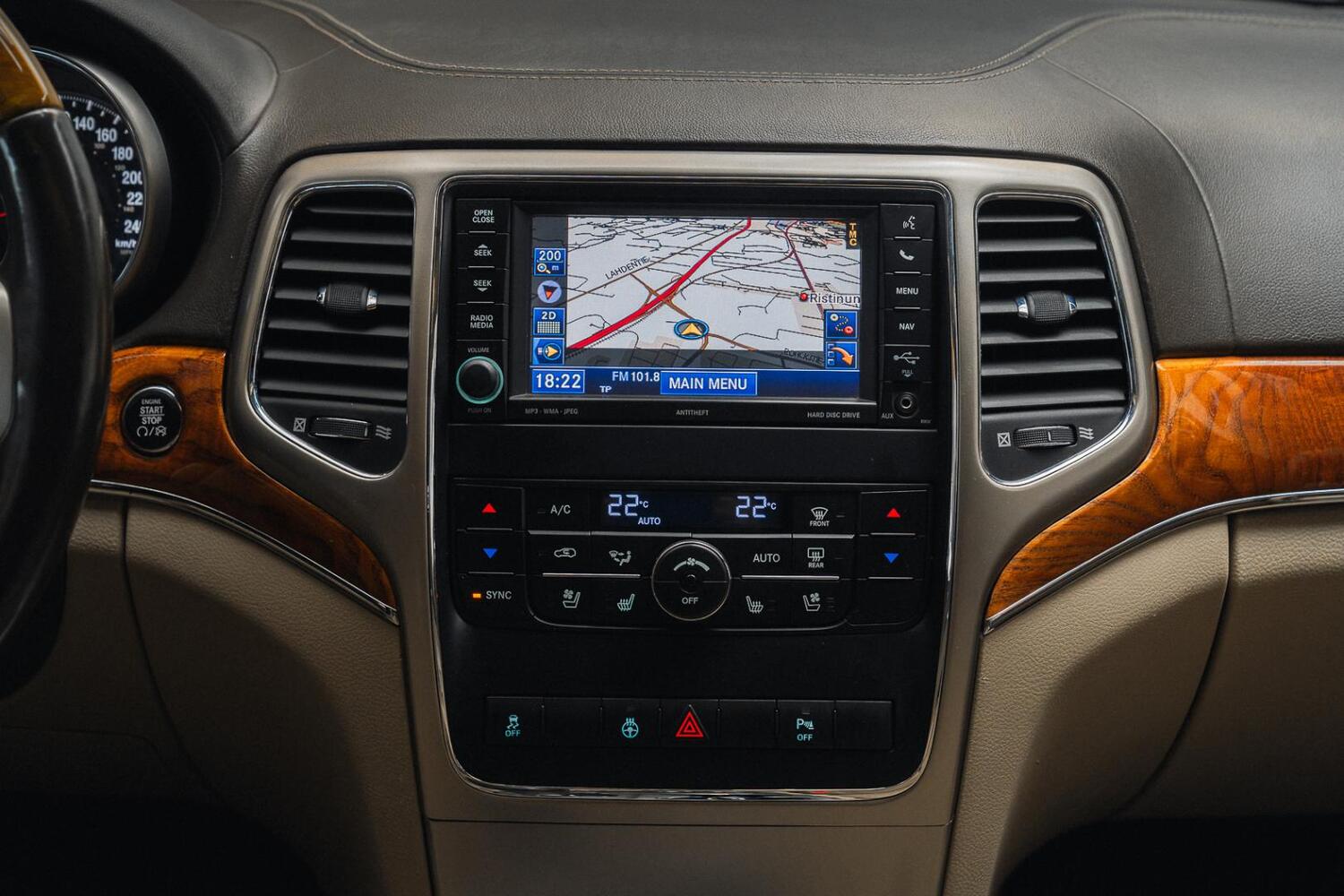 Jeep Grand Cherokee vaihtoauto
