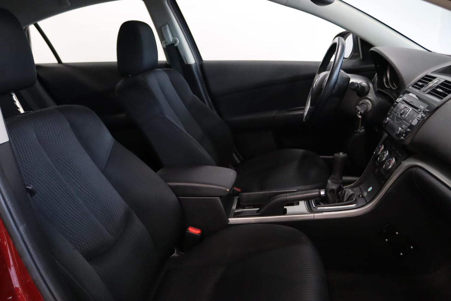 Mazda 6 vaihtoauto