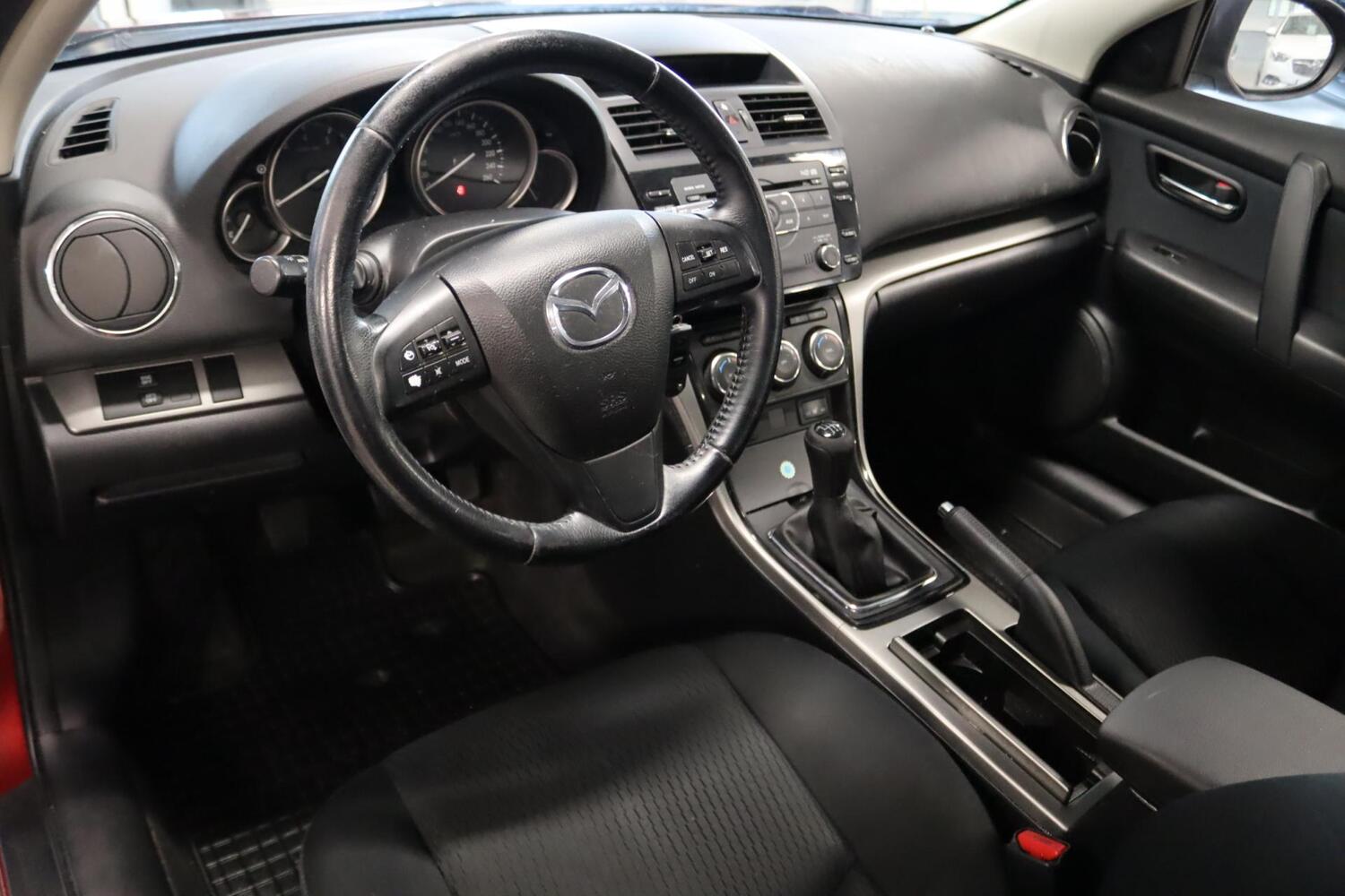 Mazda 6 vaihtoauto