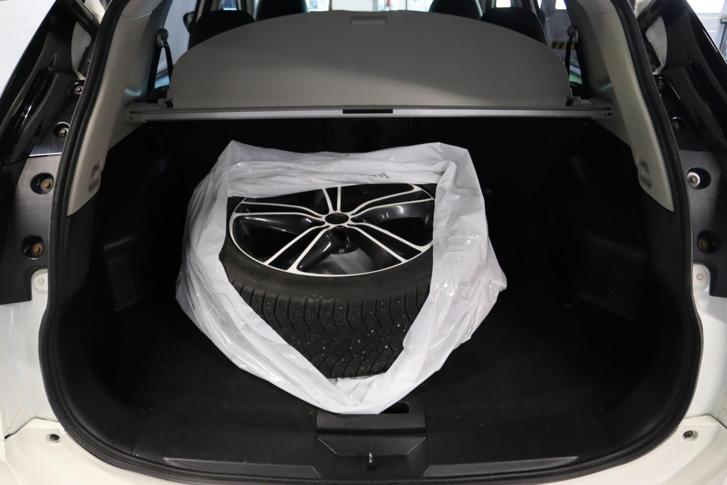 Nissan X-Trail vaihtoauto