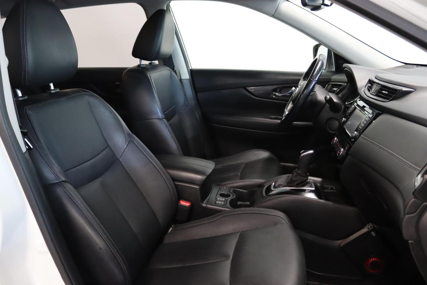 Nissan X-Trail vaihtoauto