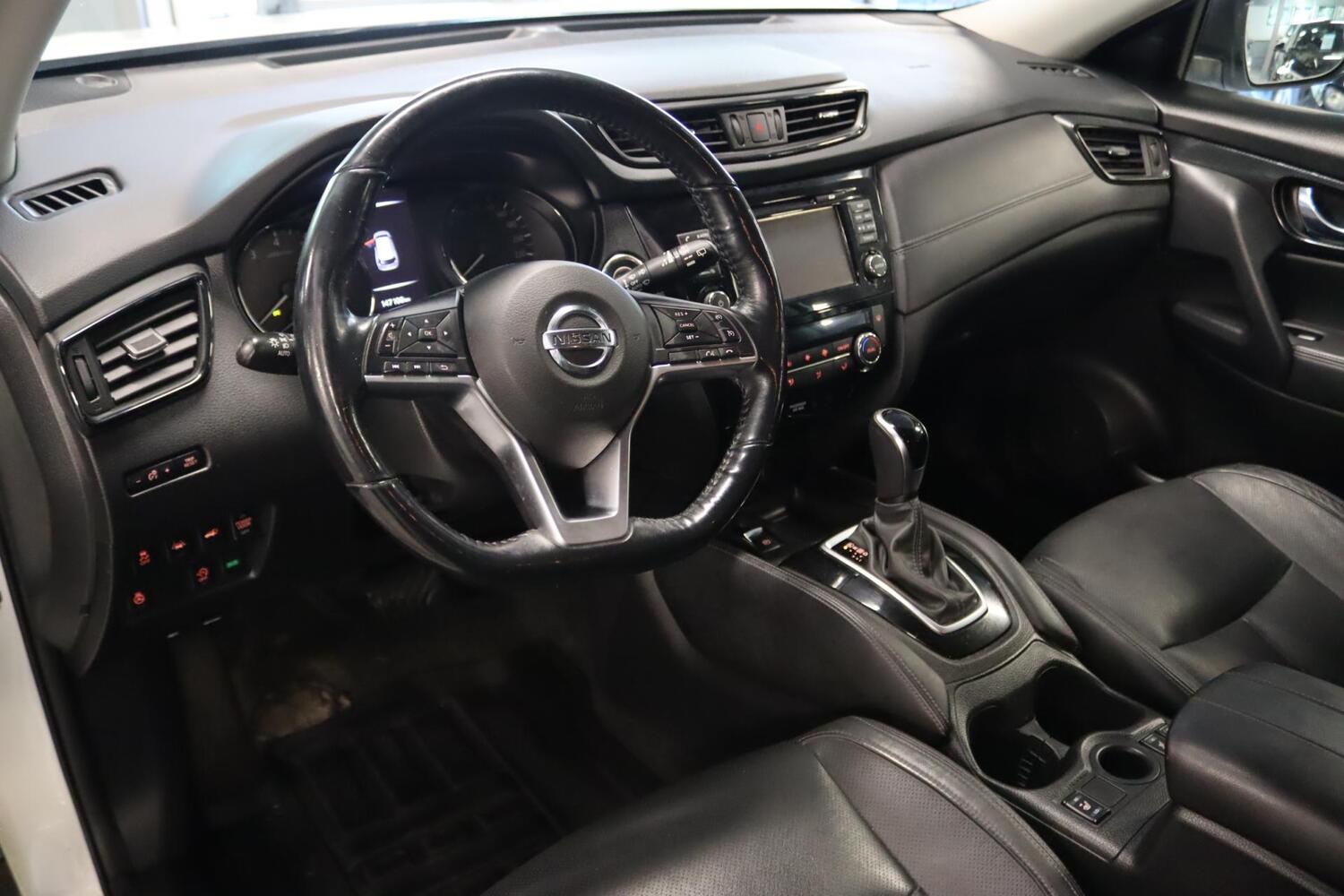 Nissan X-Trail vaihtoauto