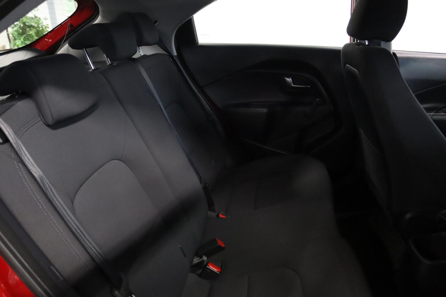 Kia Rio vaihtoauto