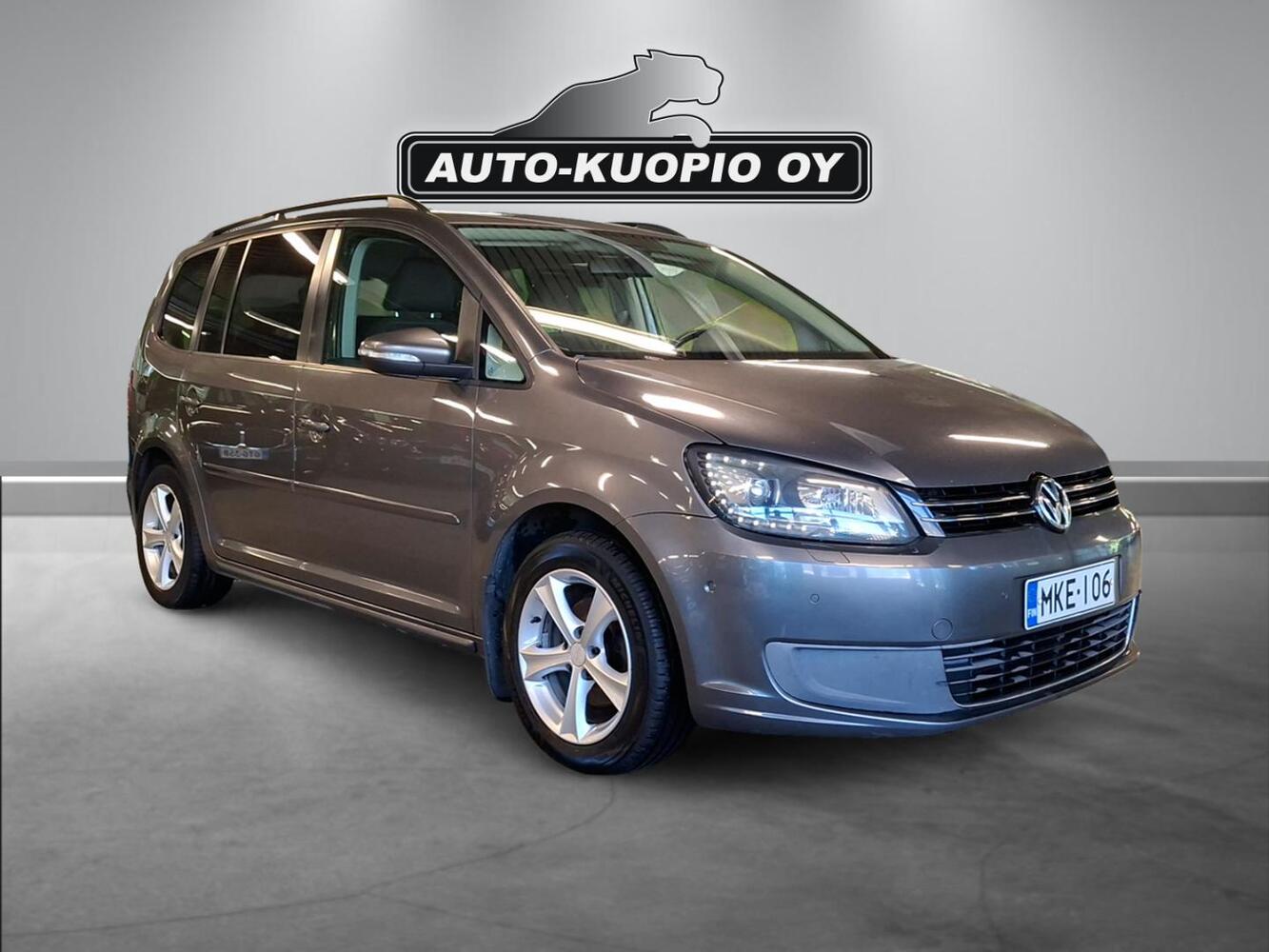 Volkswagen Touran vaihtoauto