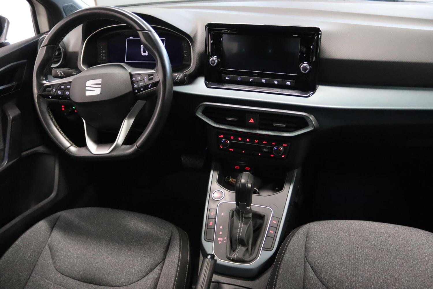 SEAT Arona vaihtoauto