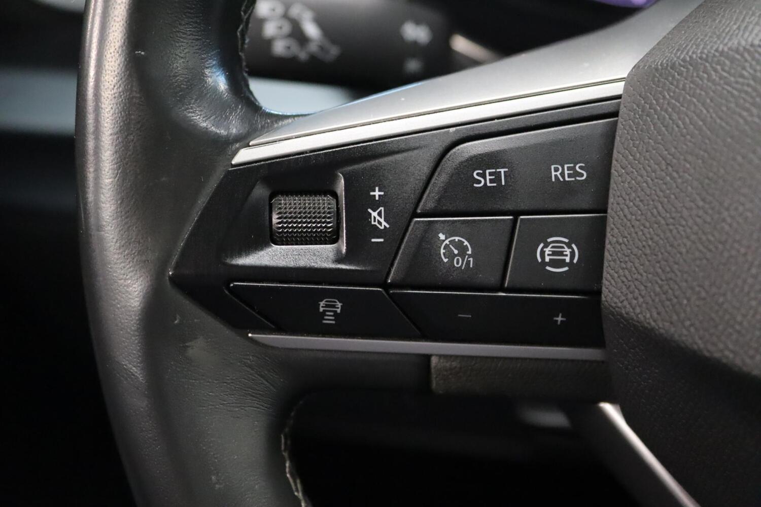 SEAT Arona vaihtoauto
