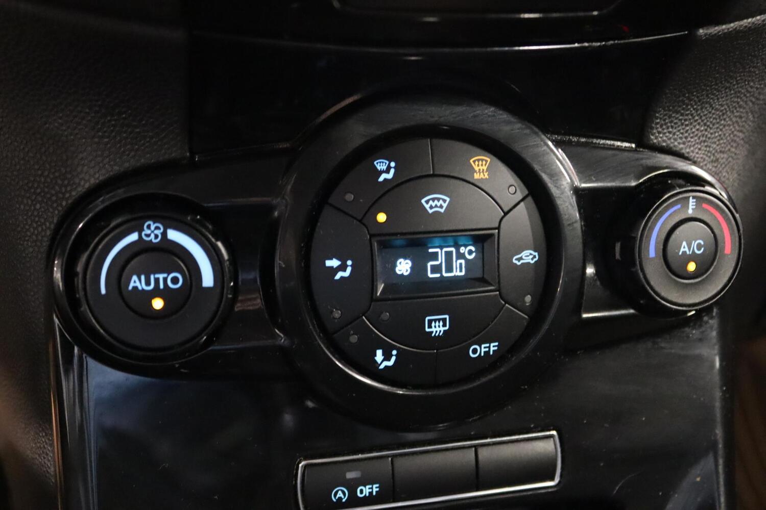 Ford Fiesta vaihtoauto