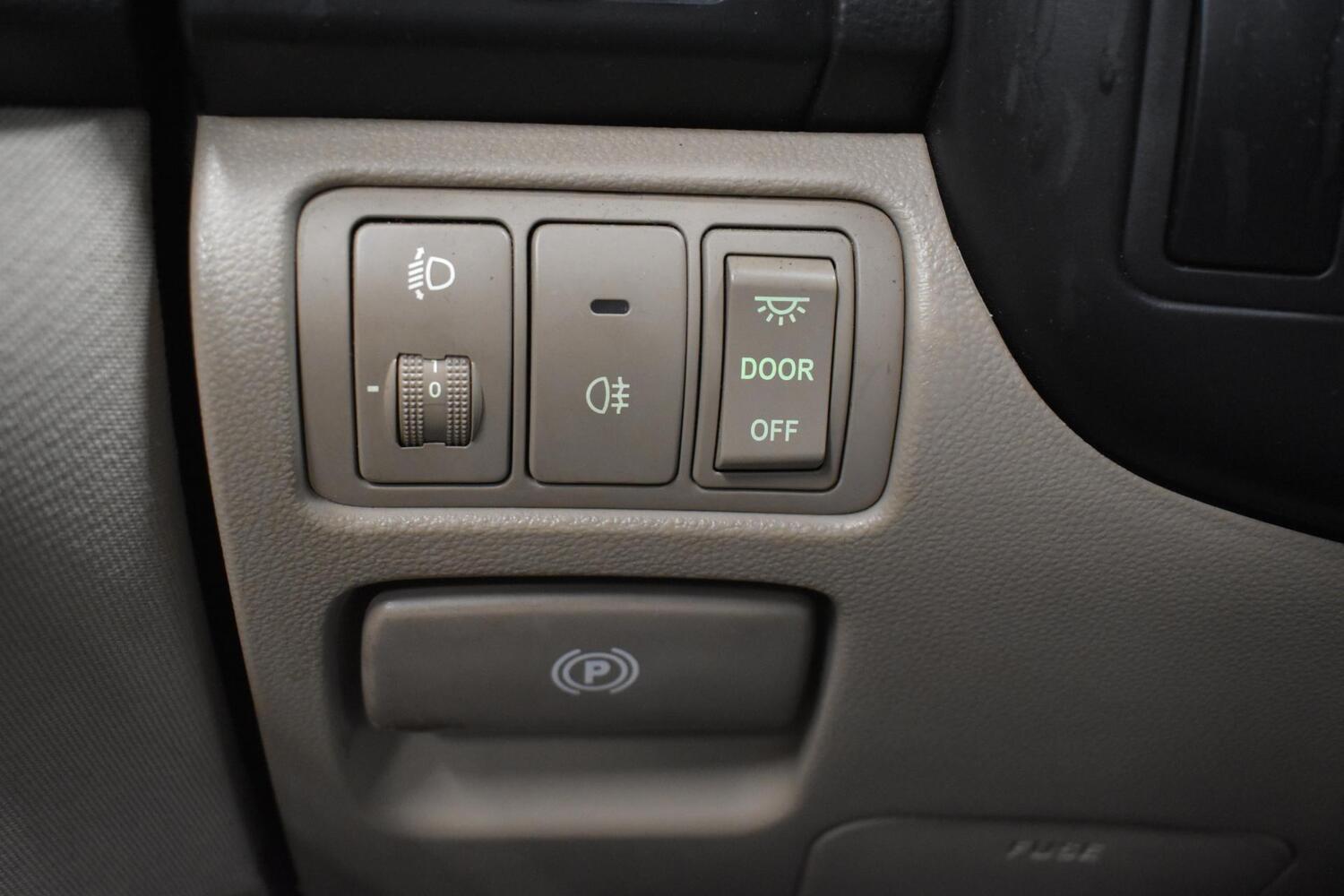 Kia Carnival vaihtoauto